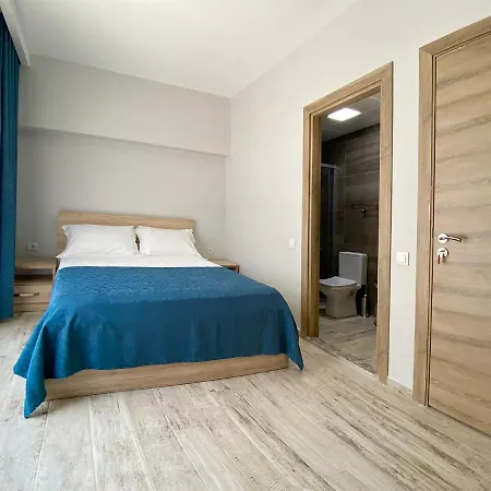 Eyluel 16 Butik * Çeşme