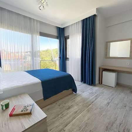 Eyluel 16 Couette-café Çeşme